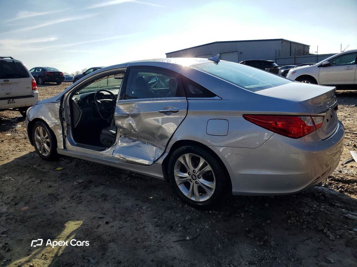 Hyundai Sonata 2011