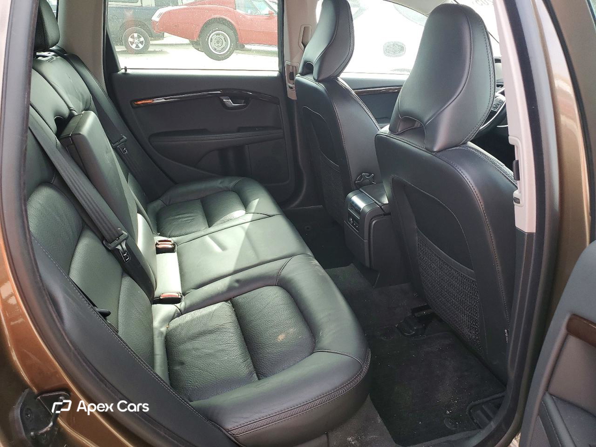 Volvo XC70 2012