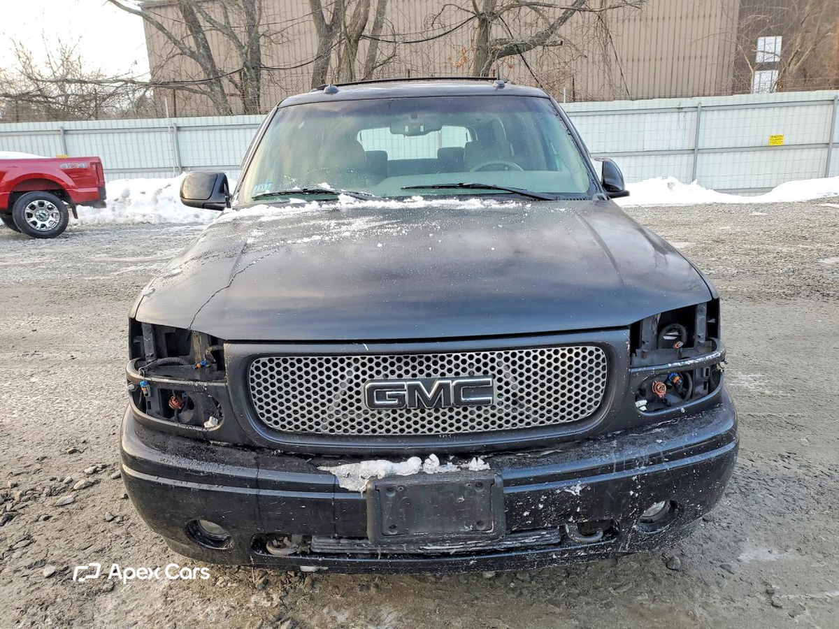 GMC Yukon 2003