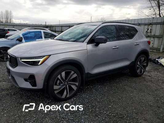Volvo XC40 2023 - Image 1 of 14