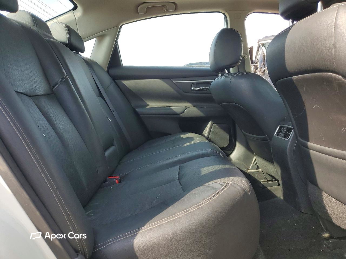 Nissan Altima 2016