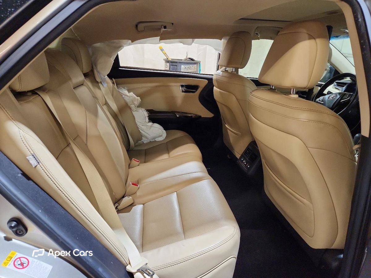 Toyota Avalon 2016