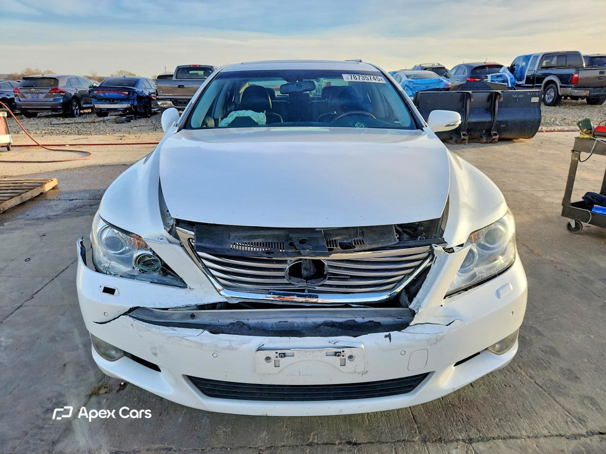 Lexus LS 2011