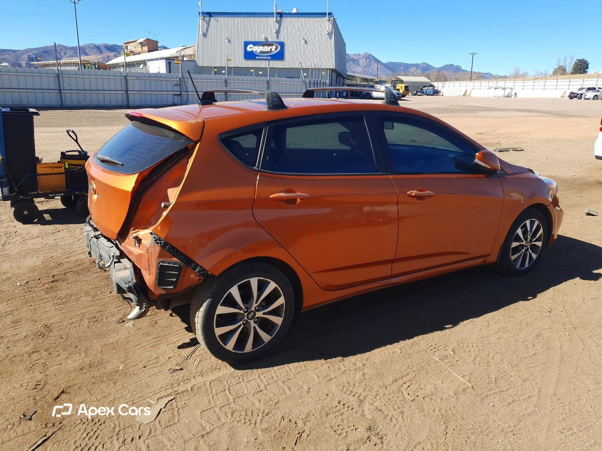 Hyundai Accent 2015