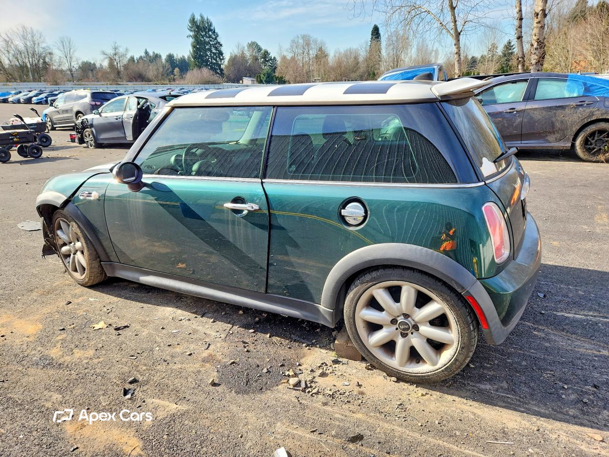 MINI Cooper 2005