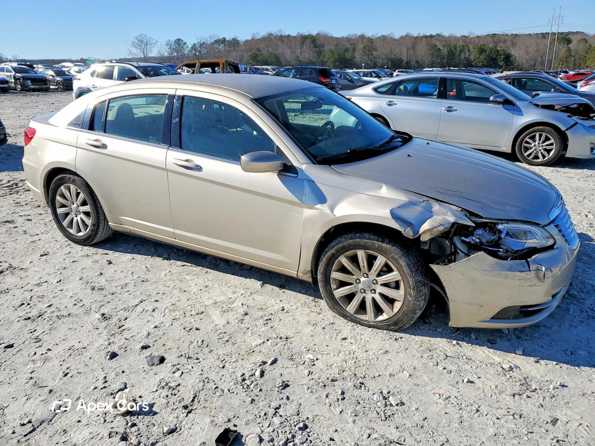 Chrysler 200 2013