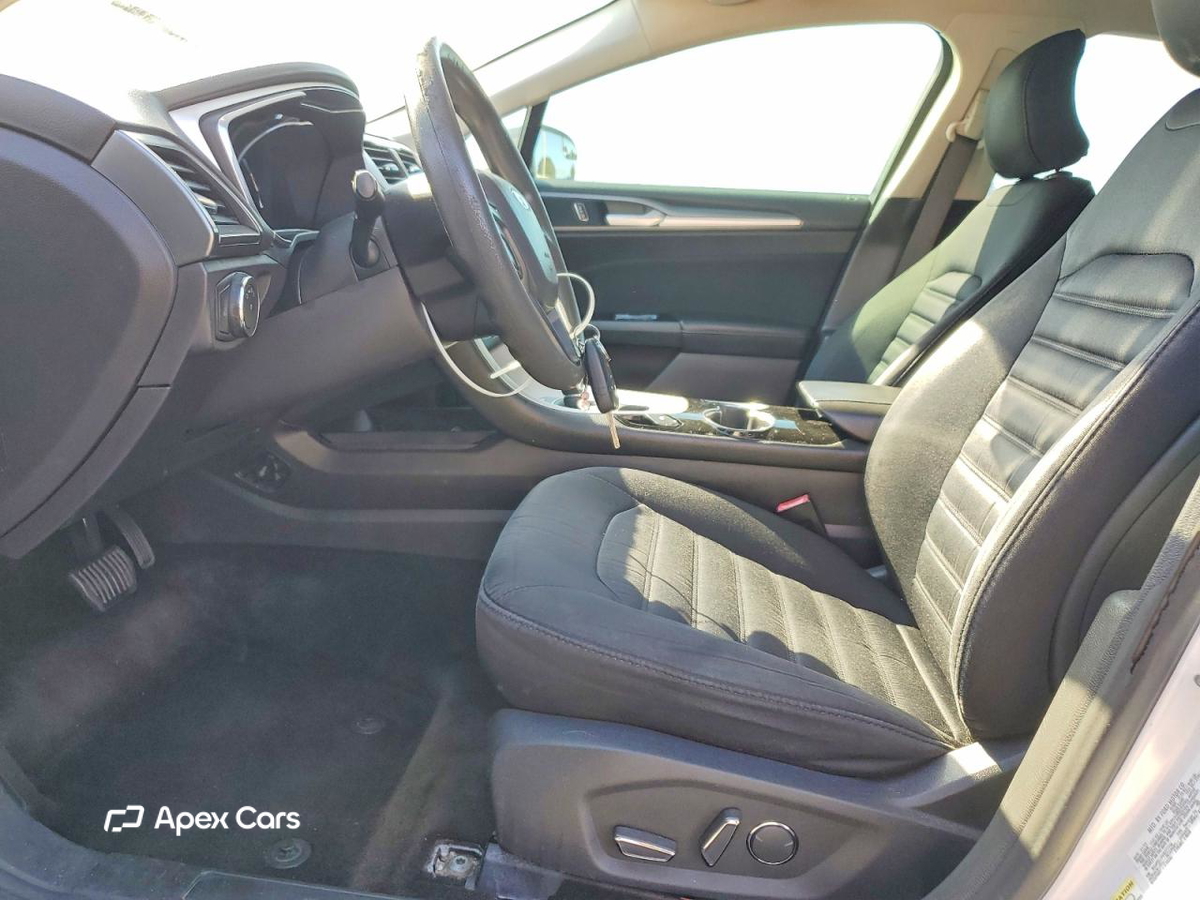 Ford Fusion 2016