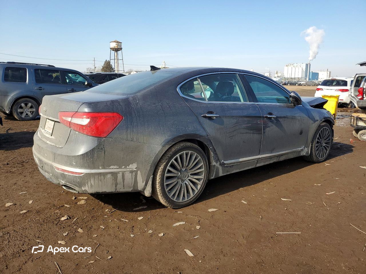 Kia Cadenza 2015