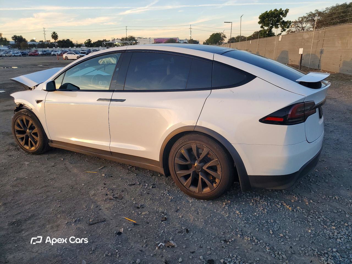Tesla Model X 2023