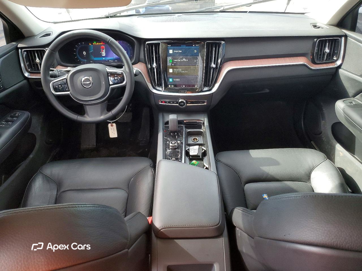 Volvo S60 2024