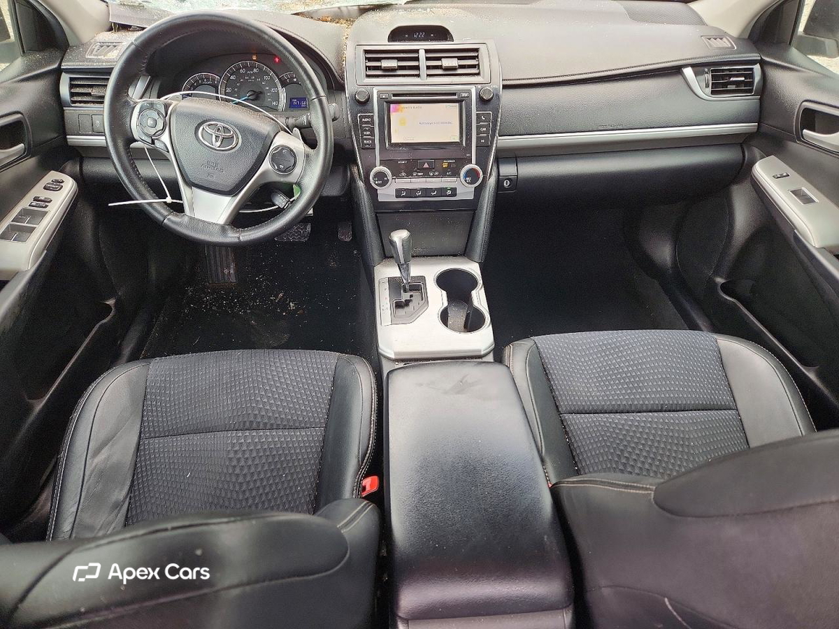 Toyota Camry 2012