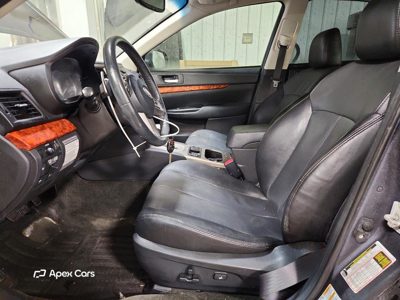 Subaru Legacy 2011