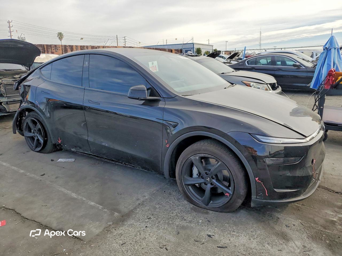Tesla Model Y 2026
