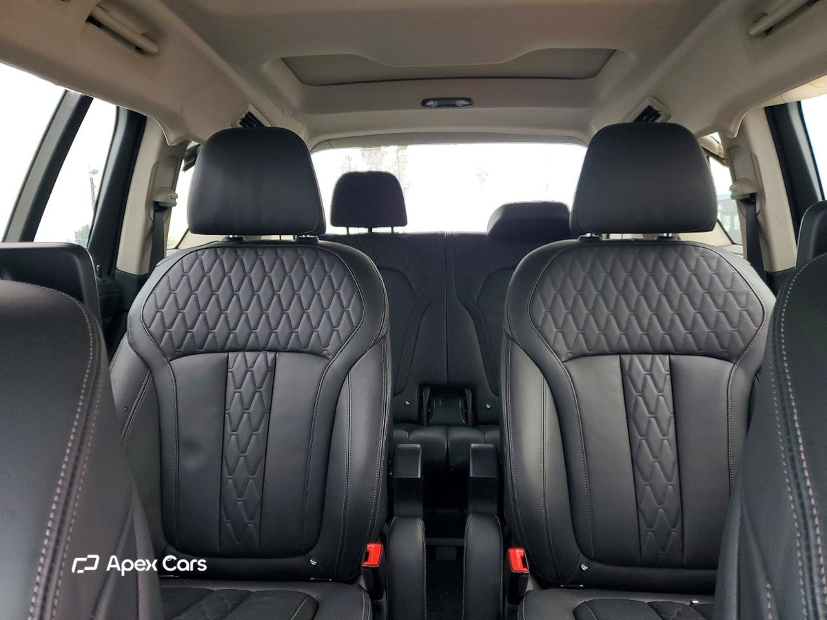 BMW X7 2019
