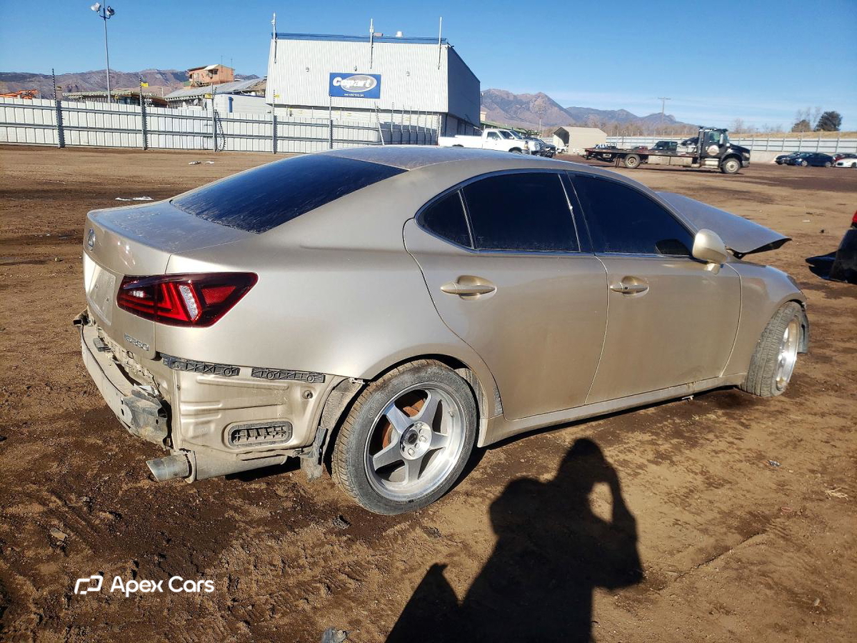 Lexus IS 2006
