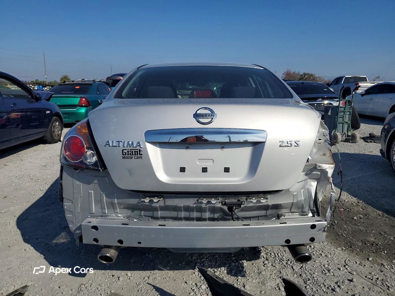 Nissan Altima 2012