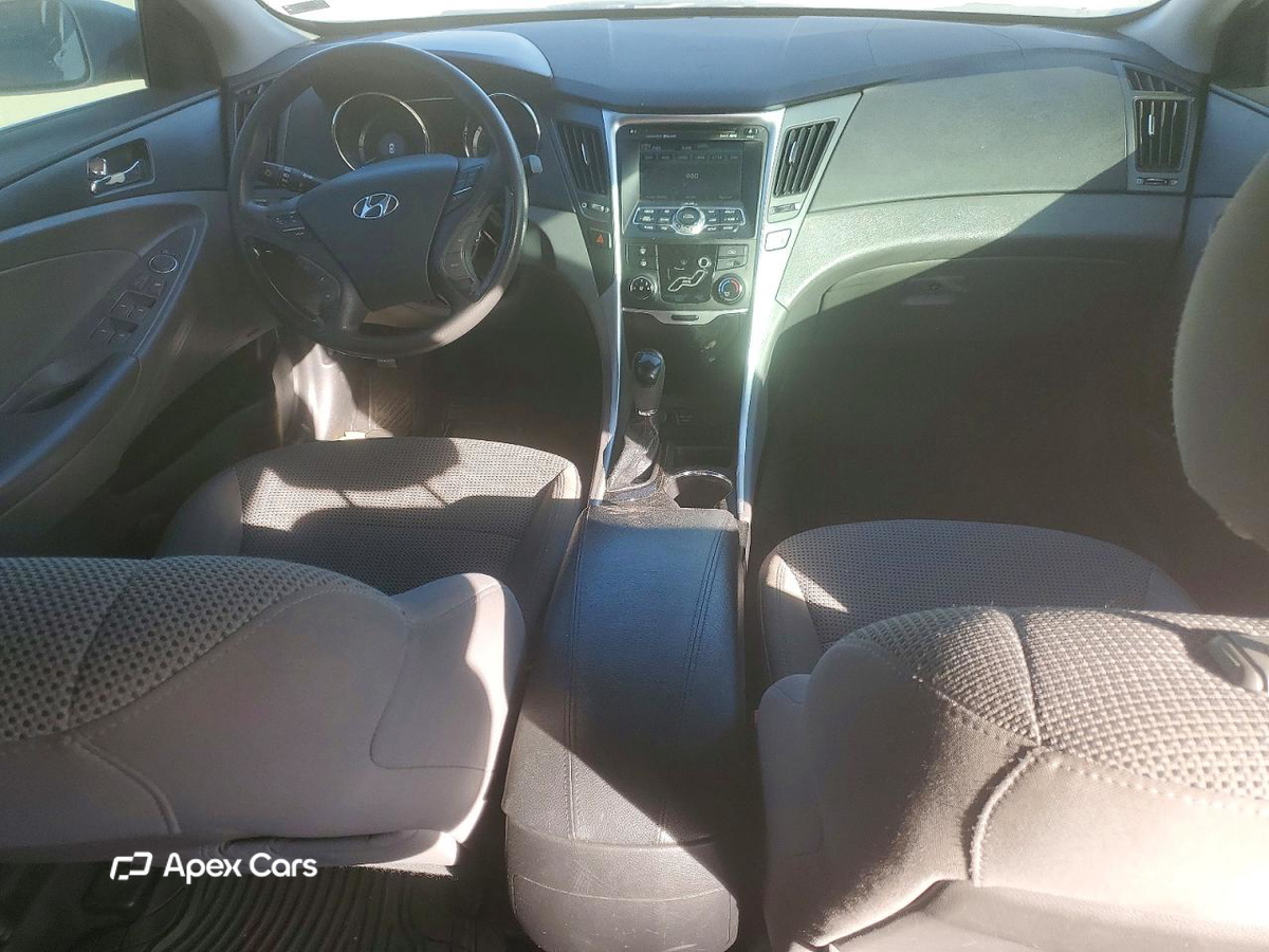 Hyundai Sonata 2011