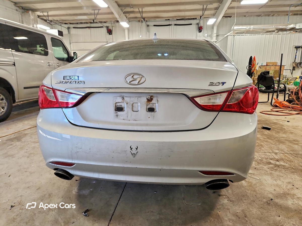Hyundai Sonata 2011
