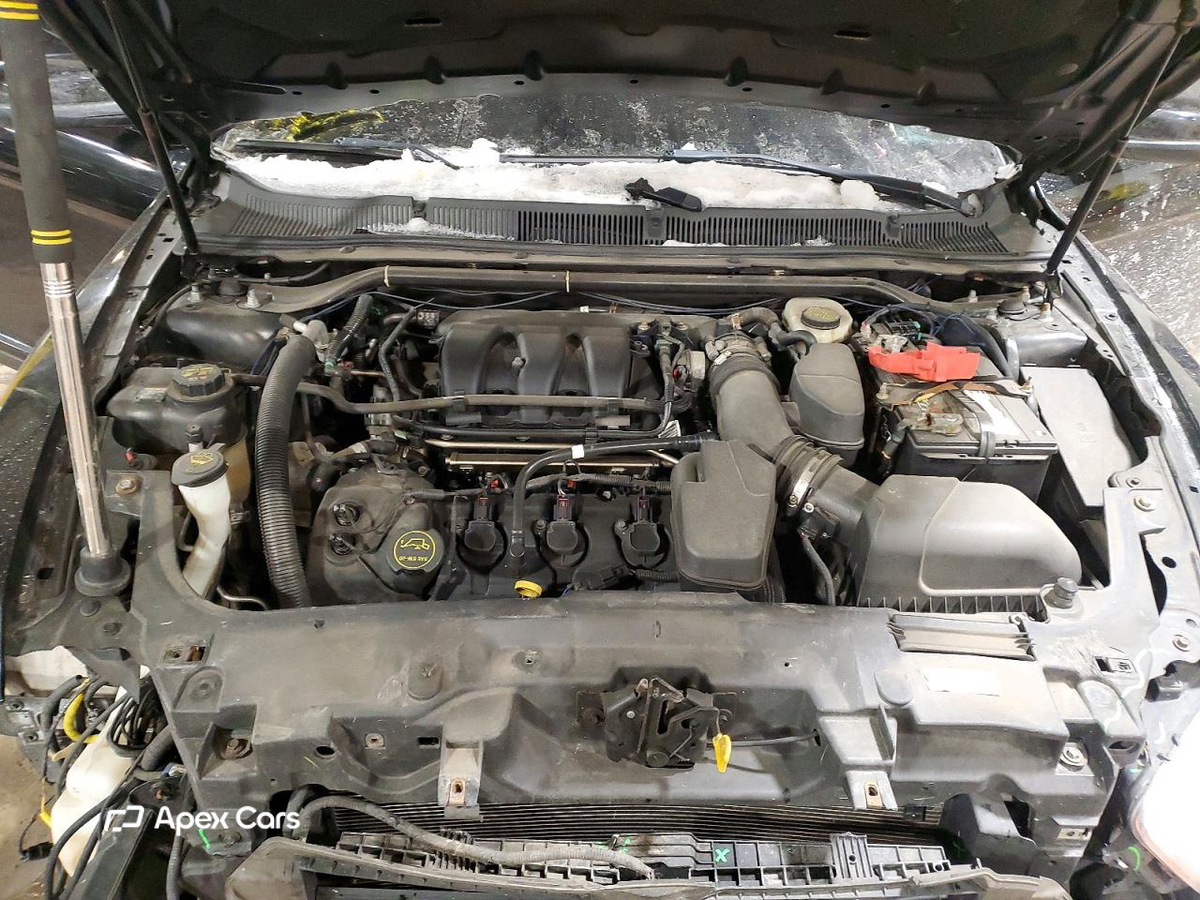 Ford Taurus 2015
