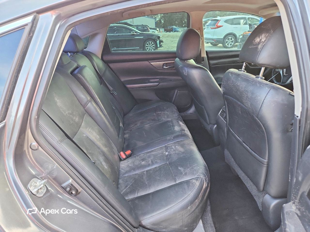 Nissan Altima 2015