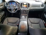 Chrysler 300 2019