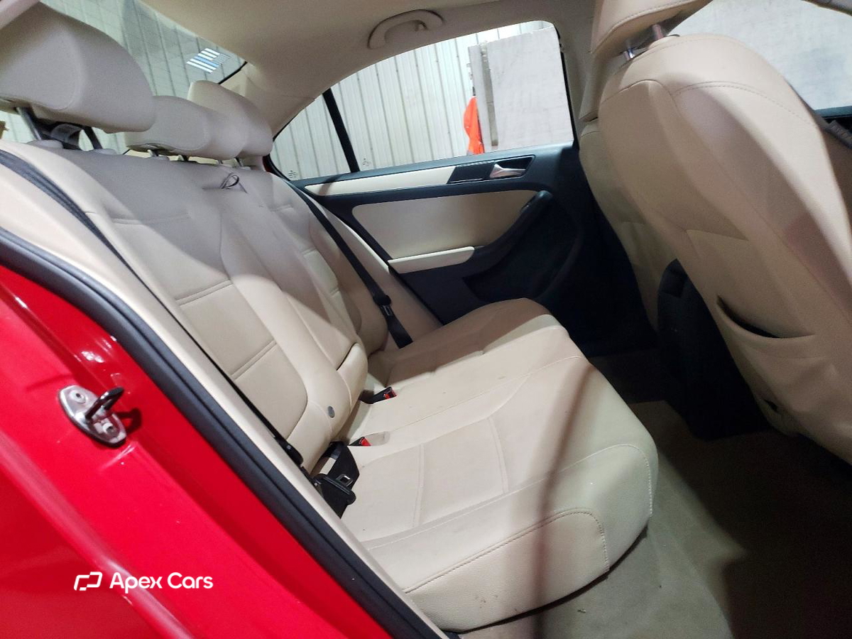 Volkswagen Jetta 2012