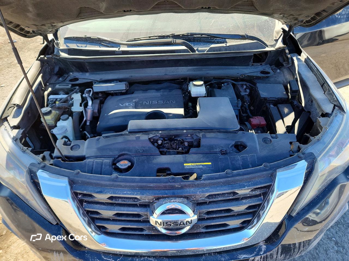 Nissan Pathfinder 2018