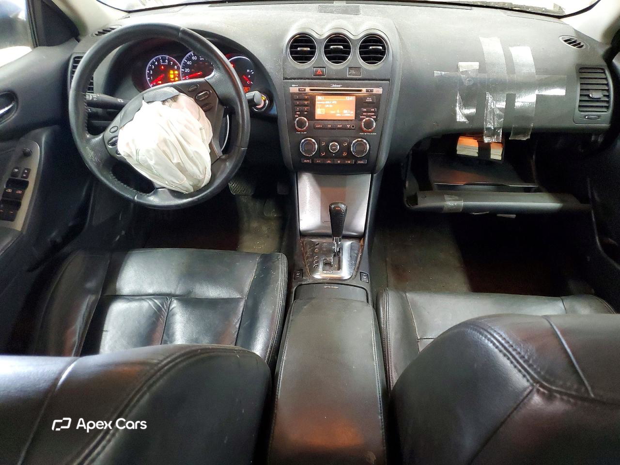 Nissan Altima 2010