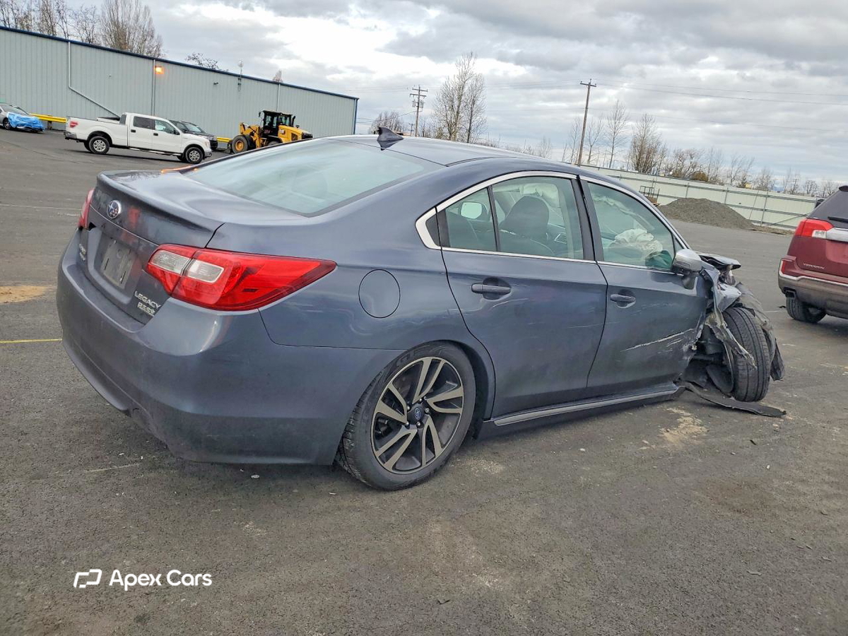 Subaru Legacy 2017