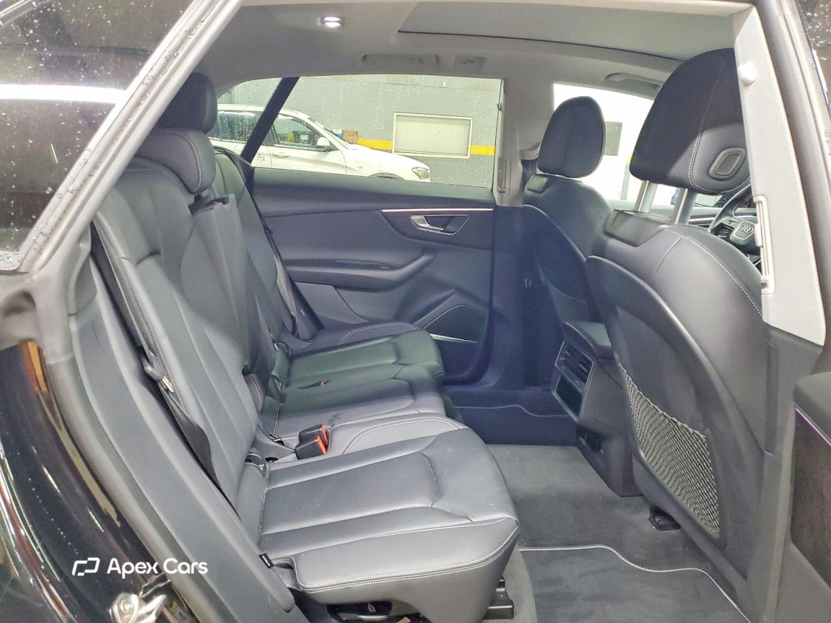 Audi Q8 2022