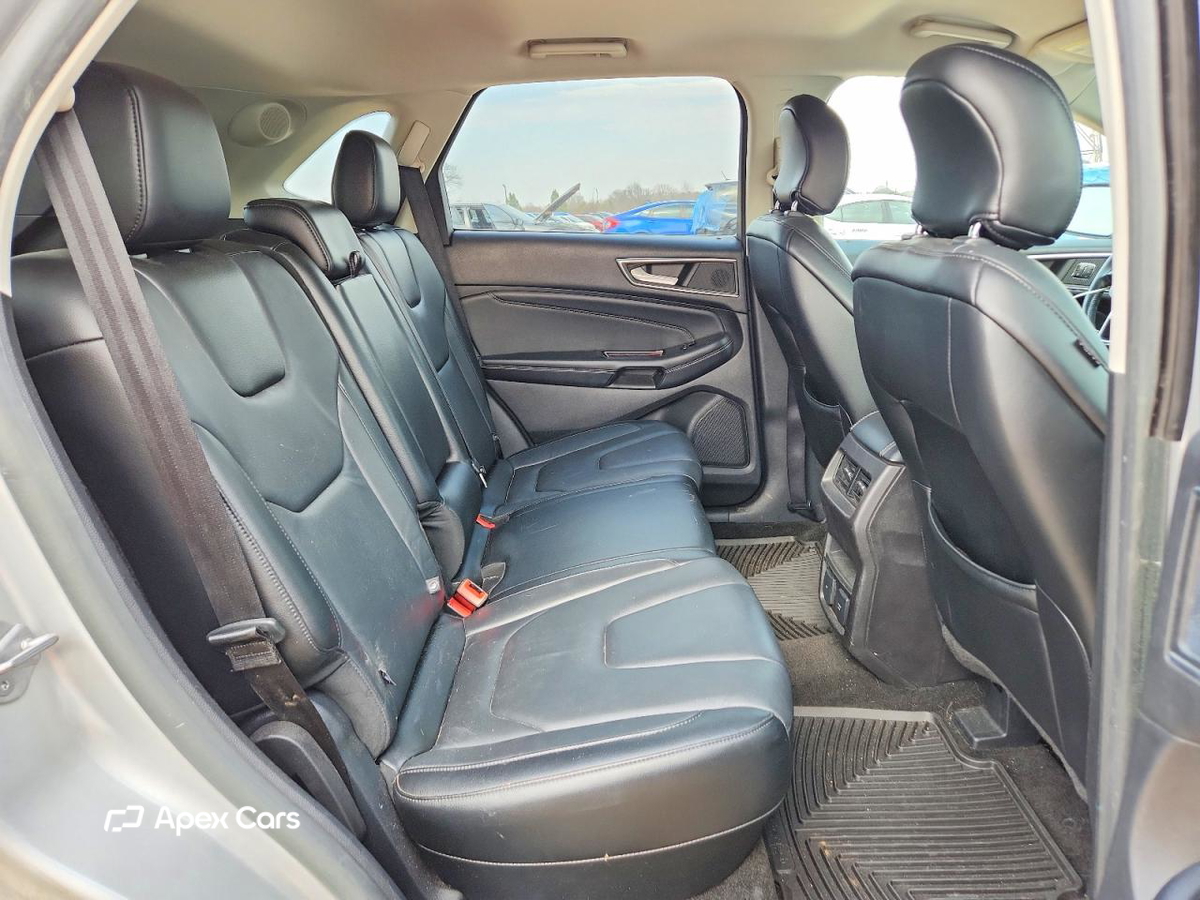 Ford Edge 2015