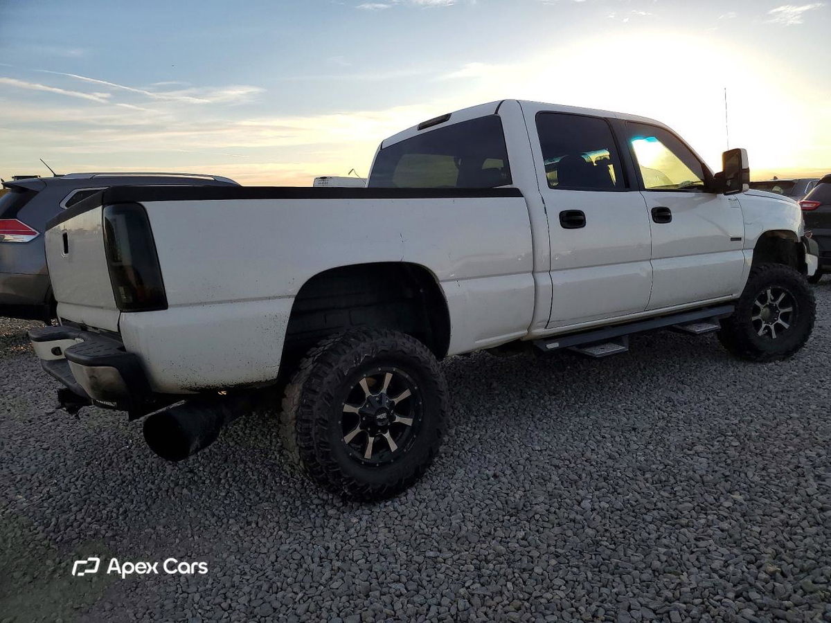 Chevrolet Silverado 2003