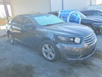 Ford Taurus 2015