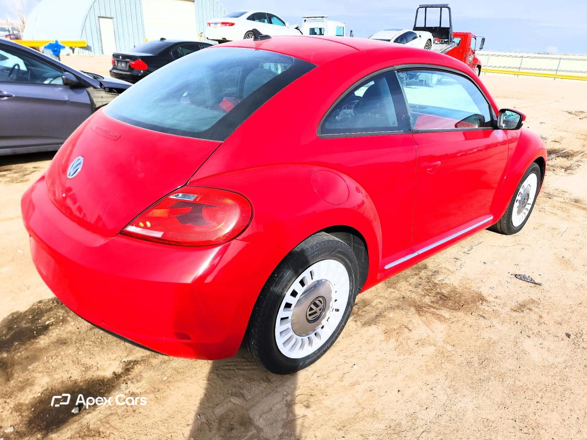 Volkswagen Beetle 2015