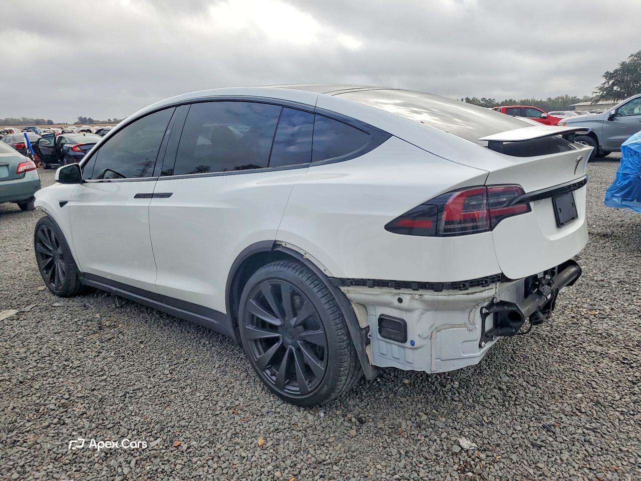 Tesla Model X 2022