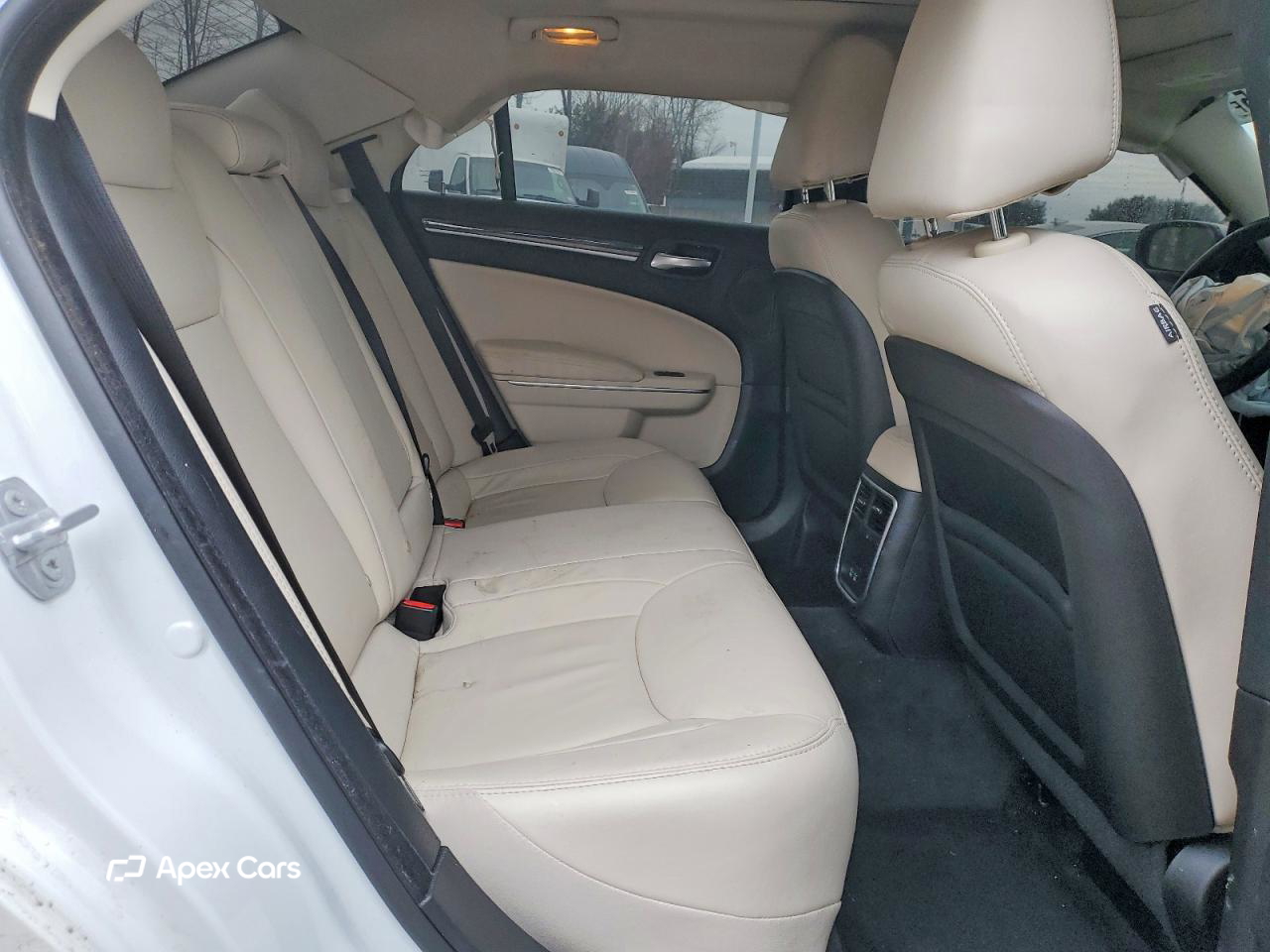Chrysler 300 2015