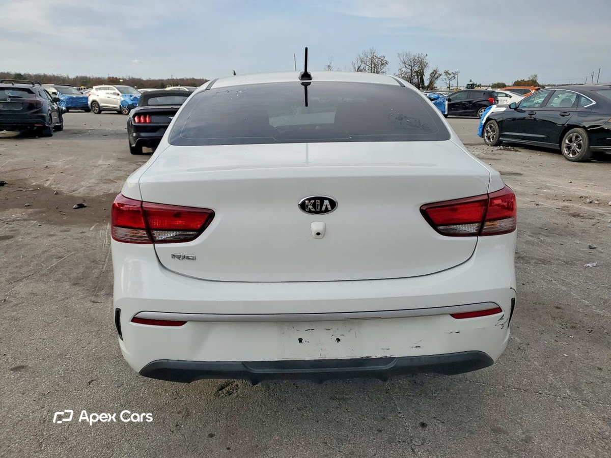 Kia Rio 2021