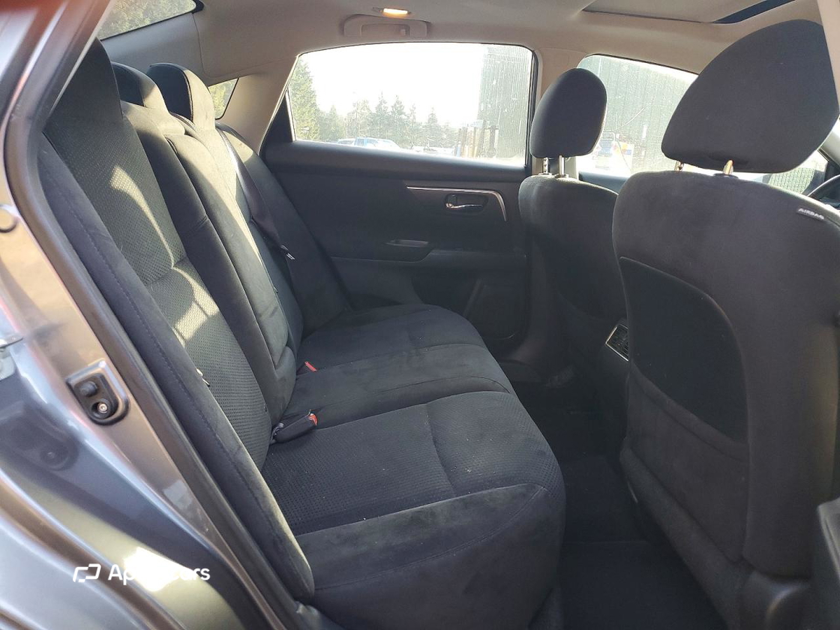 Nissan Altima 2015