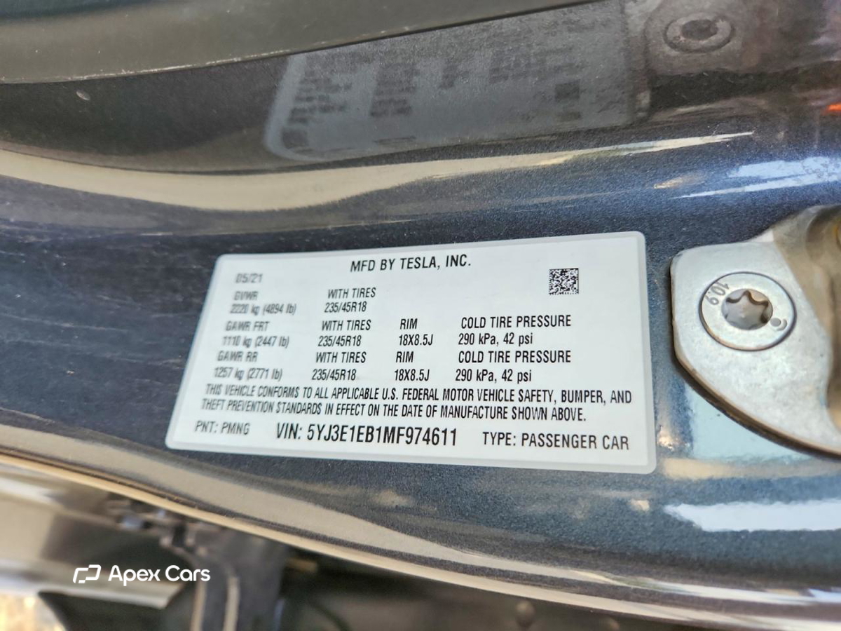 Tesla Model 3 2021
