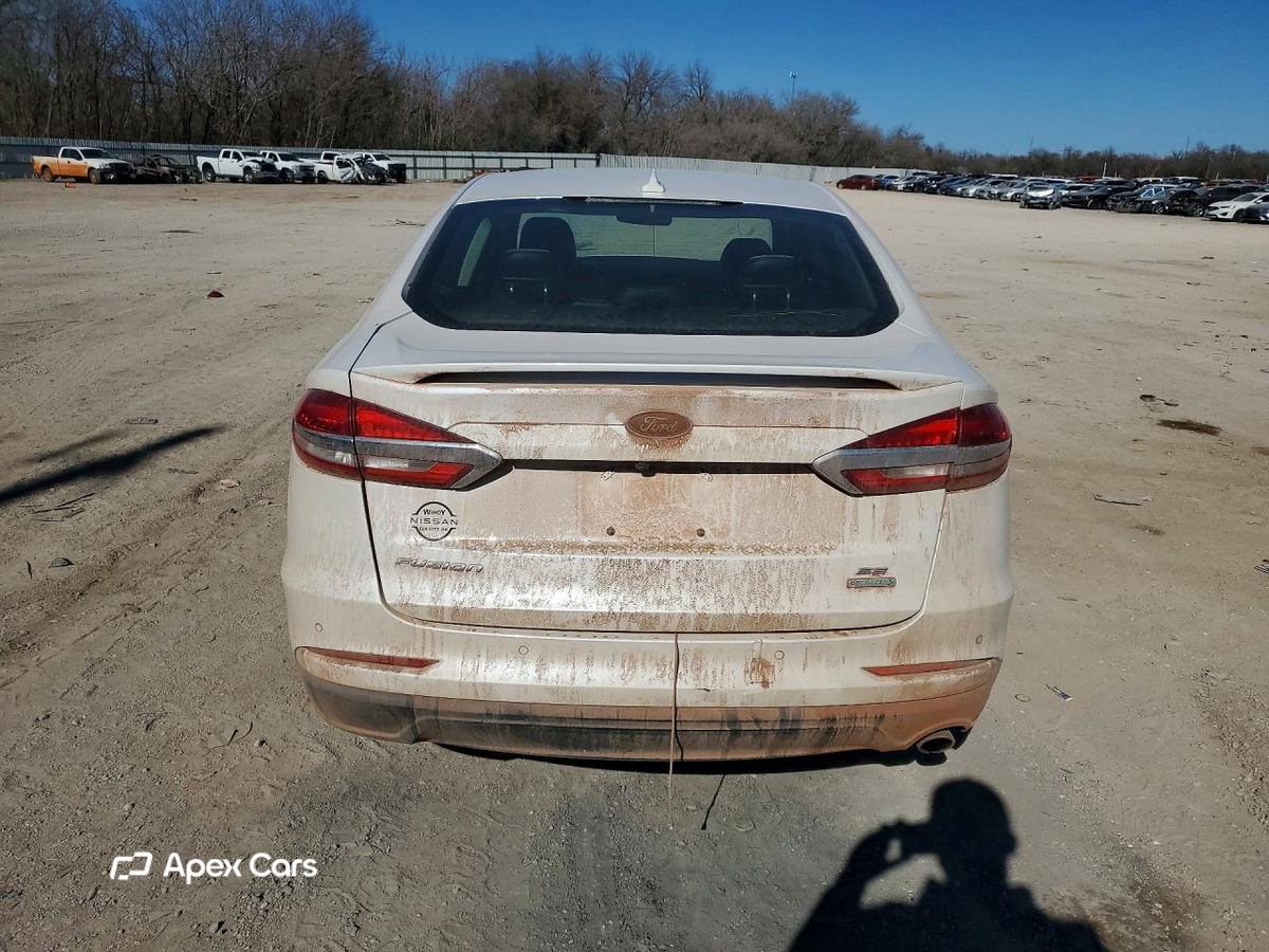 Ford Fusion 2020