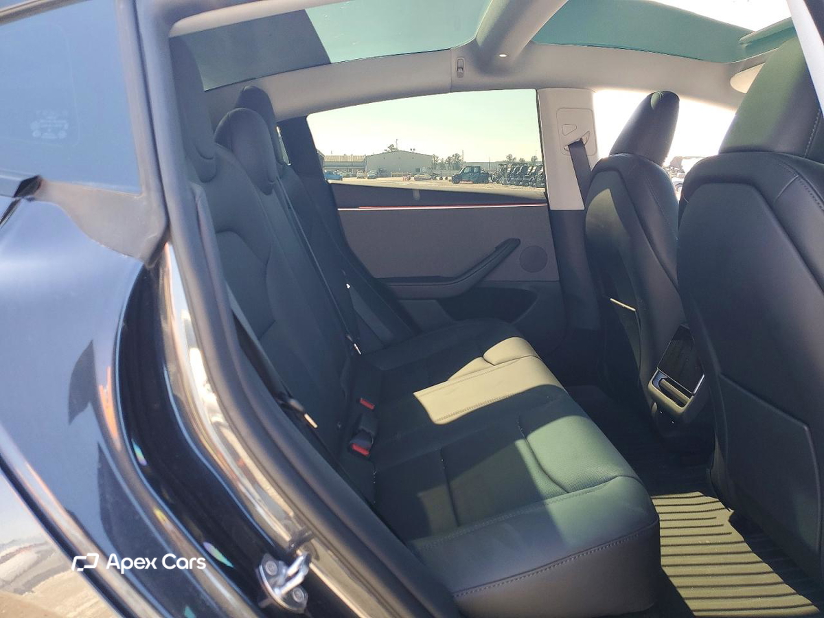 Tesla Model 3 2025