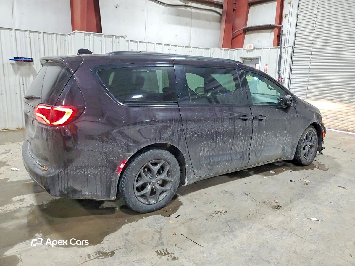 Chrysler Pacifica 2019