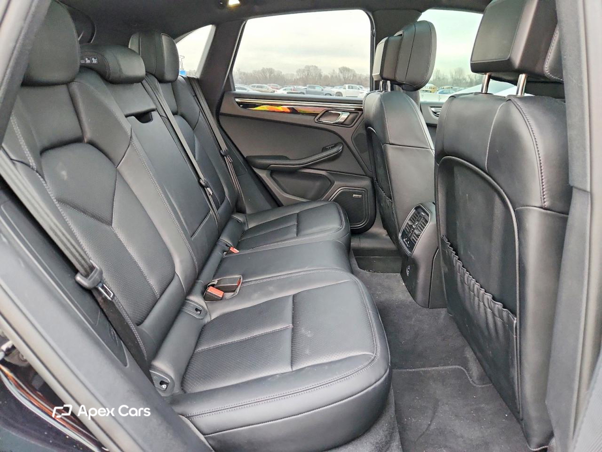 Porsche Macan 2025