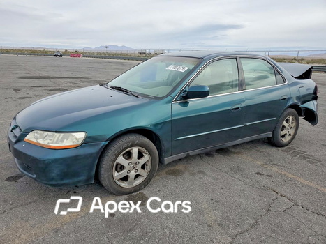 Honda Accord 2000 - Image 1 of 13