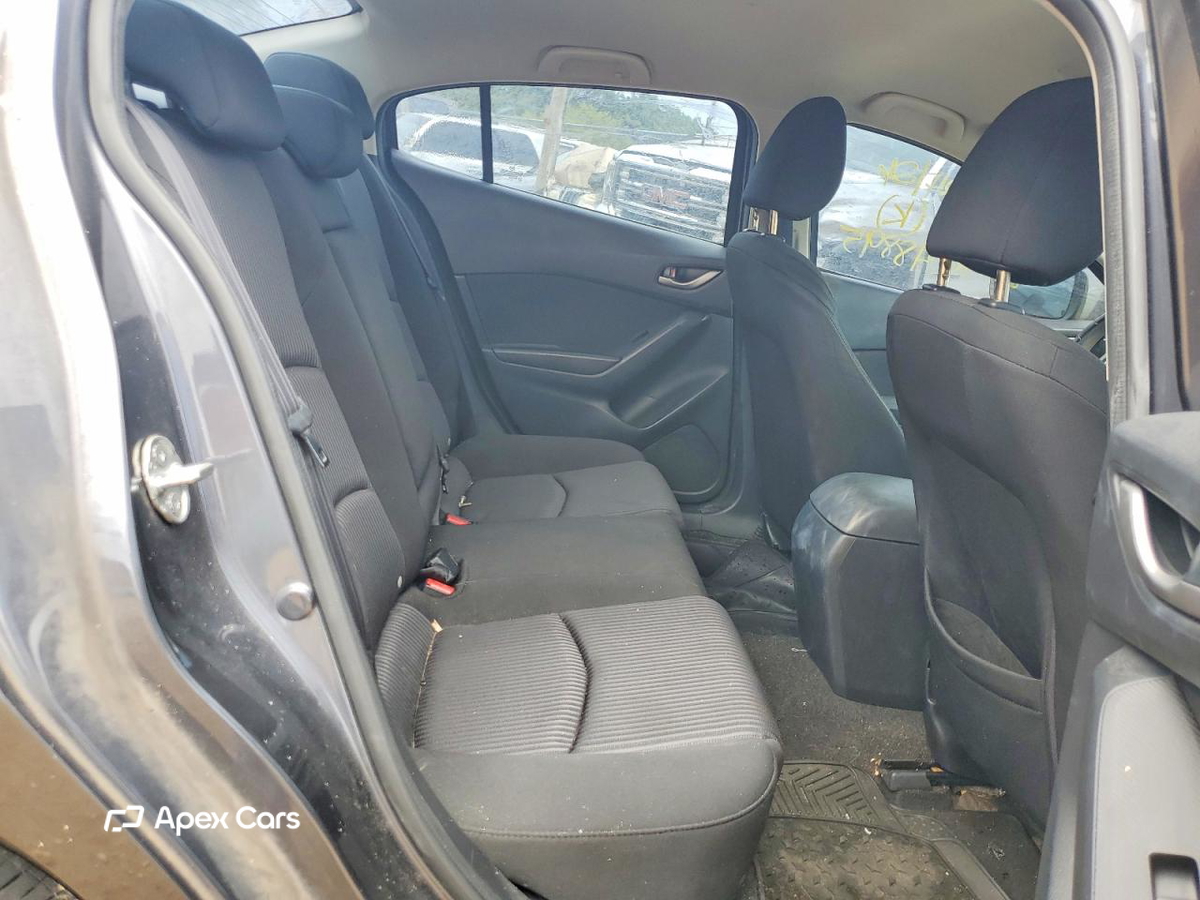 Mazda 3 2016