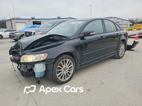 Volvo S40 2010 - Image 1 of 13