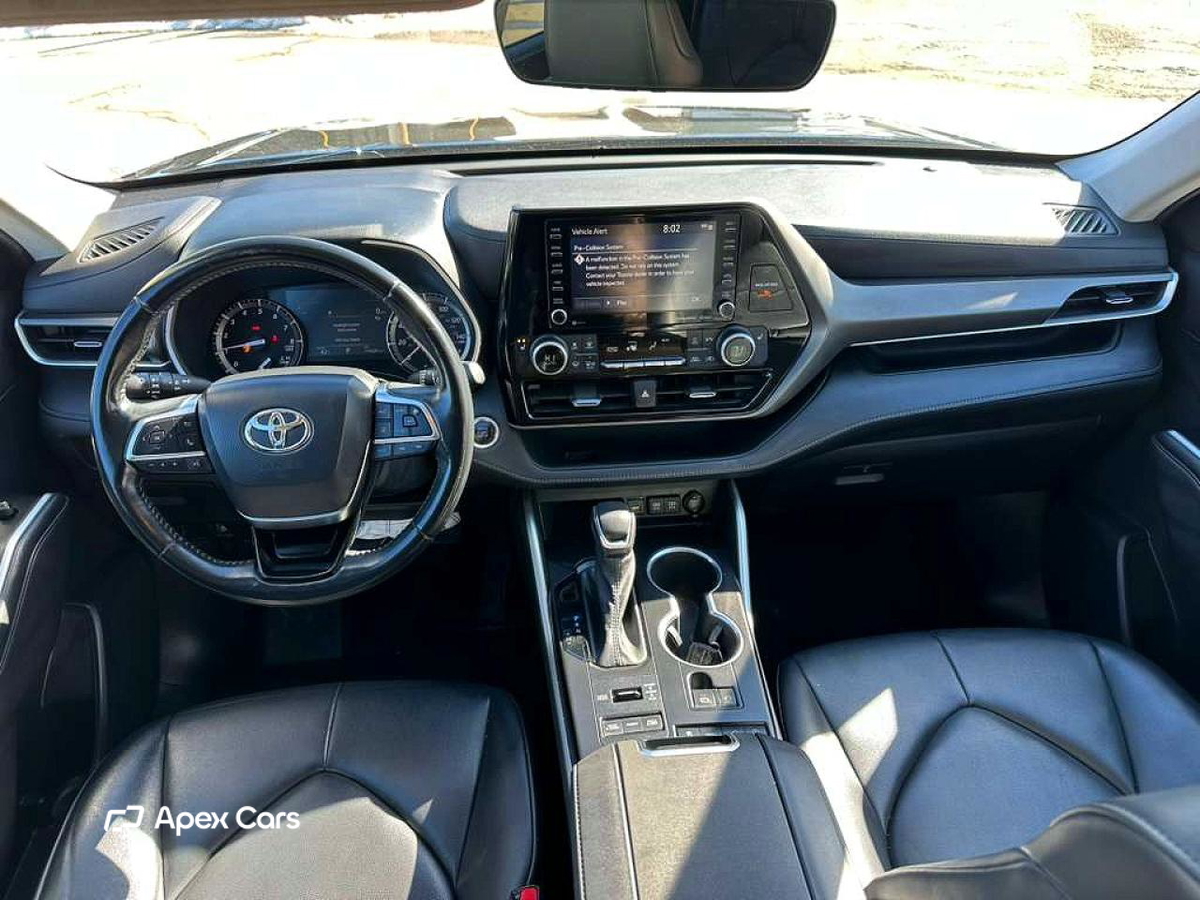 Toyota Highlander 2021