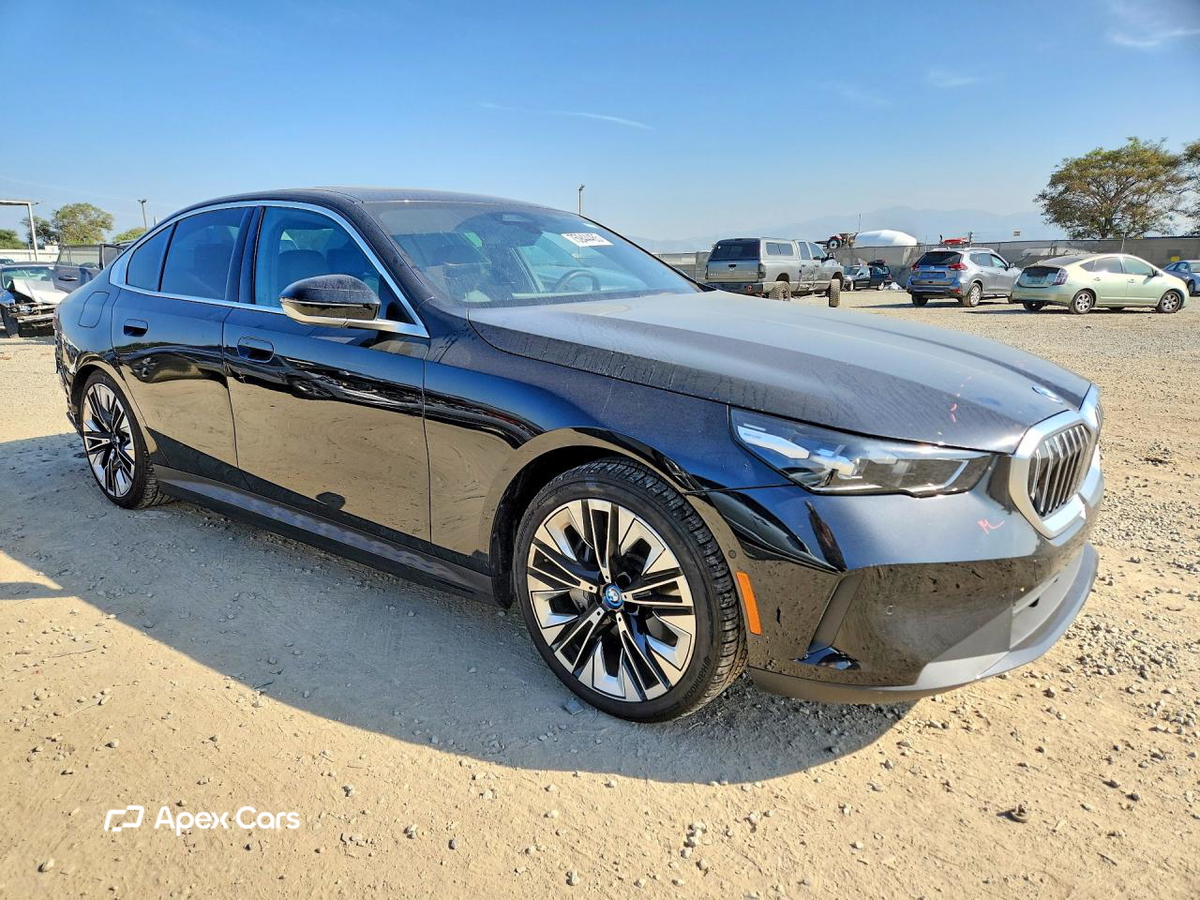 BMW i5 2024