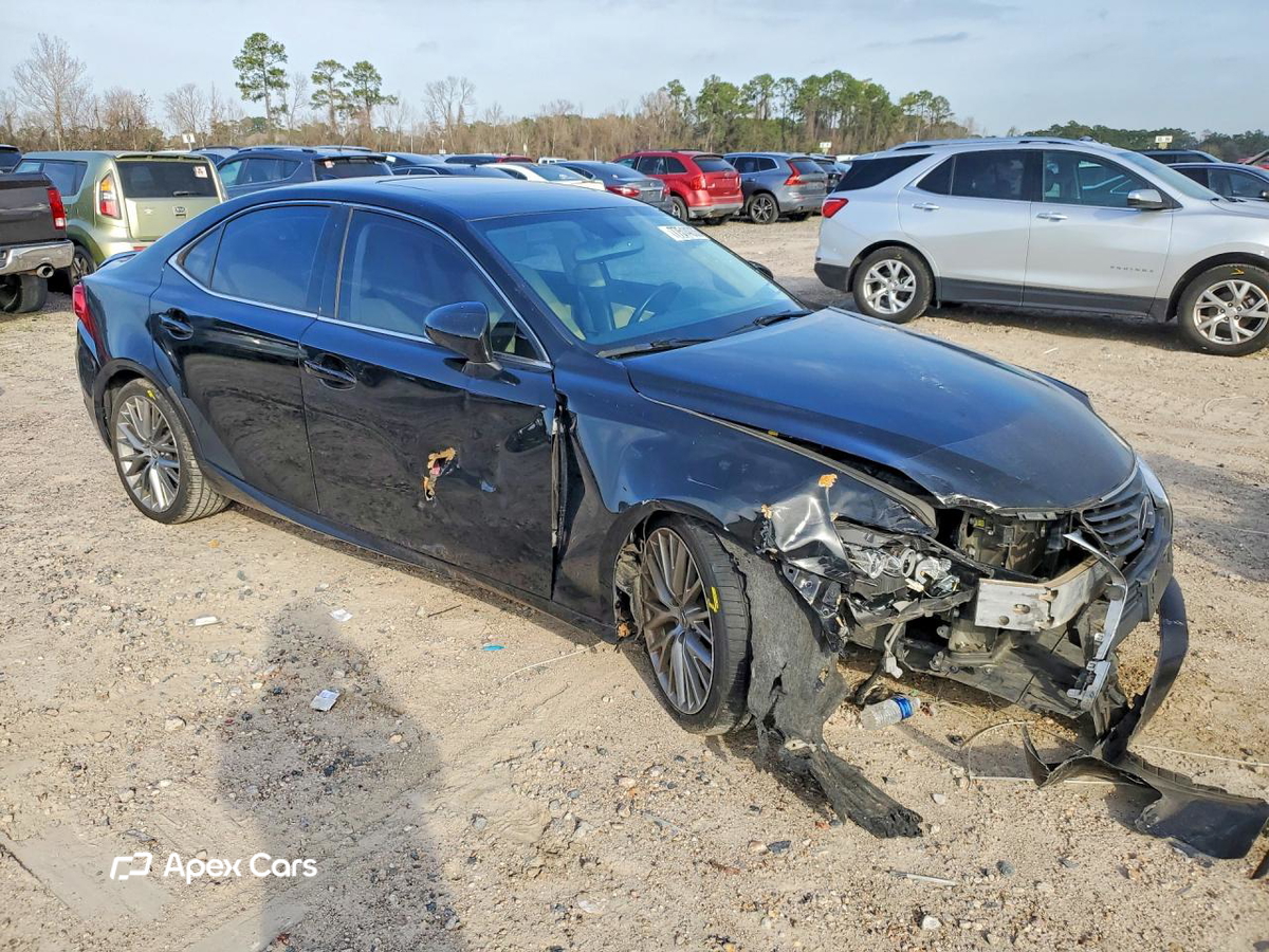 Lexus IS 2015