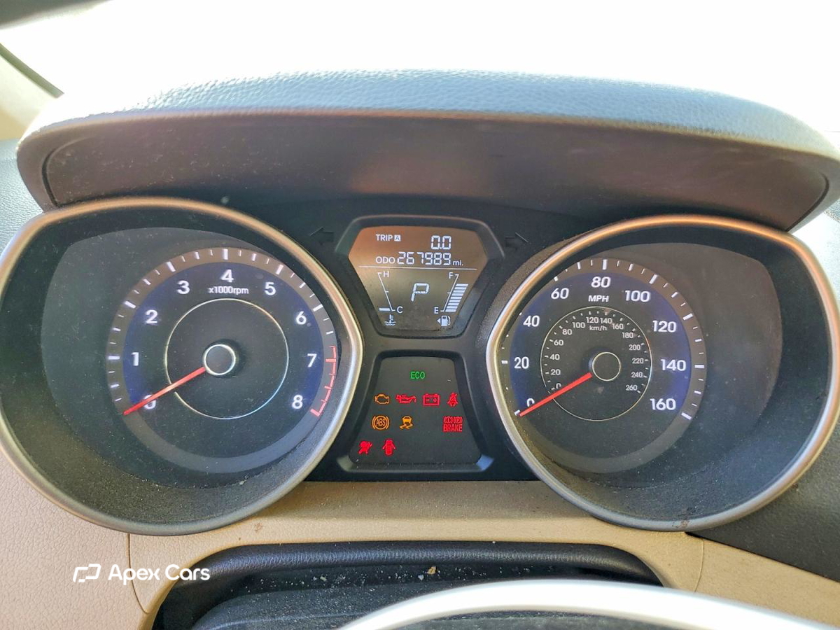 Hyundai Elantra 2013